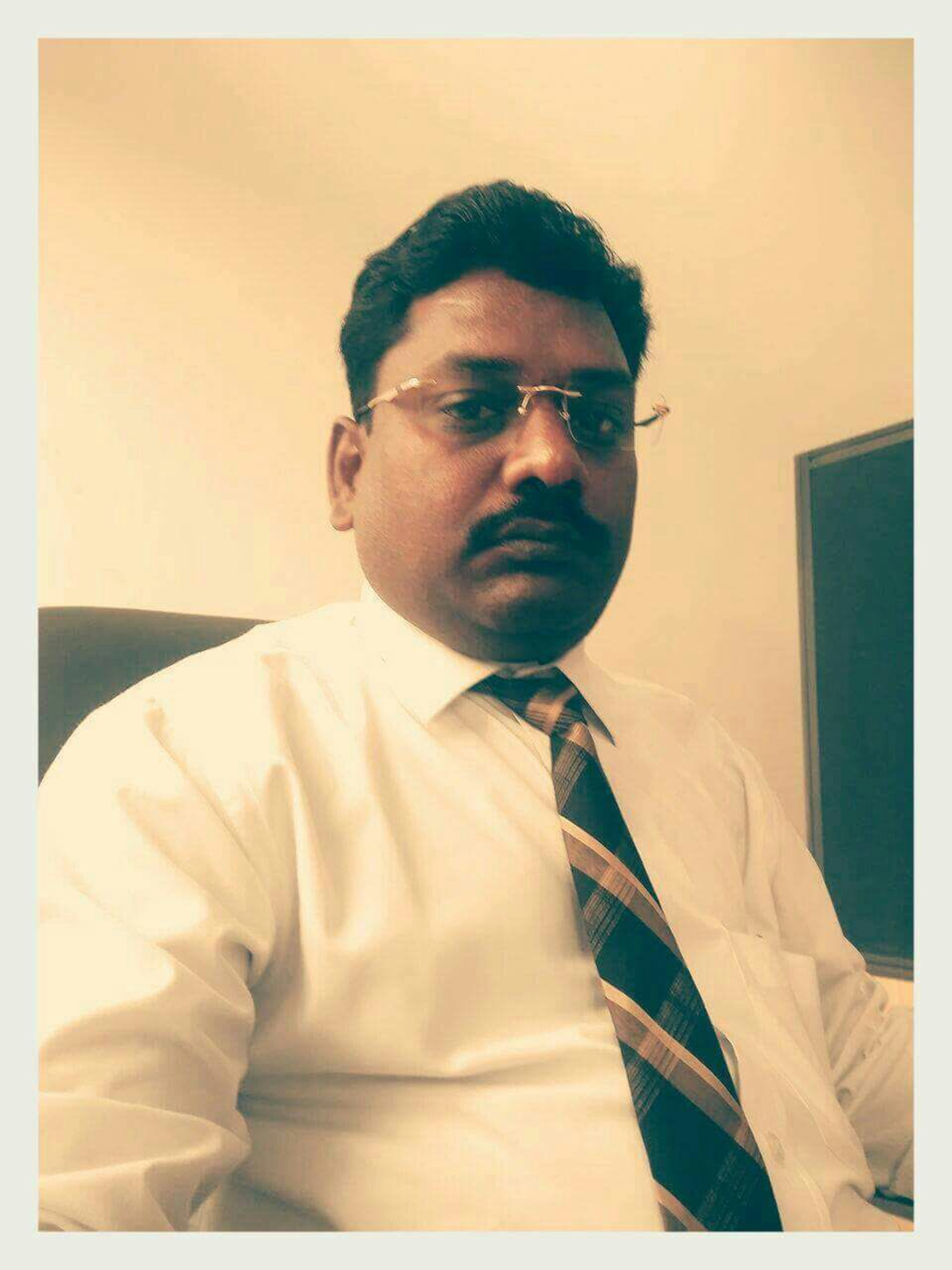 ADVOCATE SANJEEV KUMAR